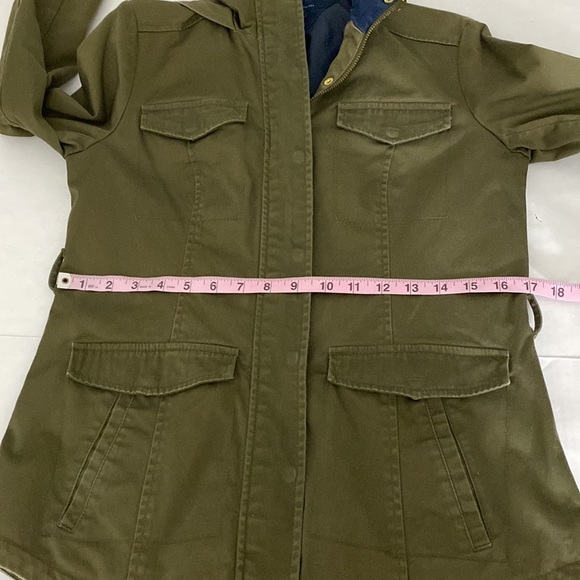 24. Tommy Hilfiger | Olive Green Utility Jacket with Hood - Picture 17 of 17